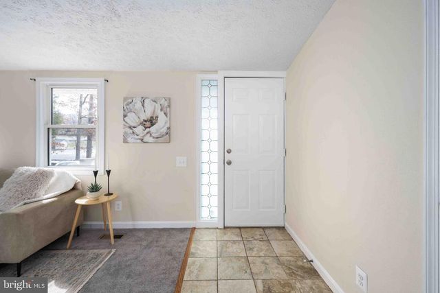 116 LAKEVIEW PKWY, Locust Grove, VA 22508