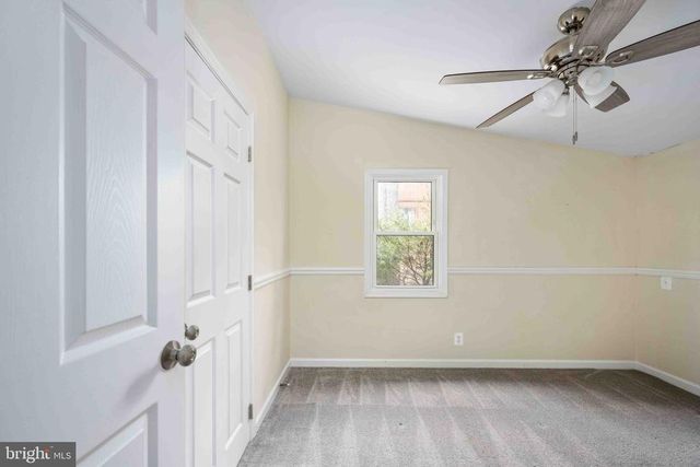 116 LAKEVIEW PKWY, Locust Grove, VA 22508