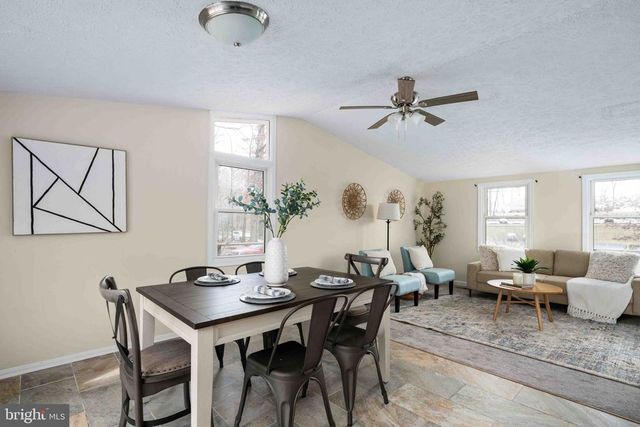 116 LAKEVIEW PKWY, Locust Grove, VA 22508