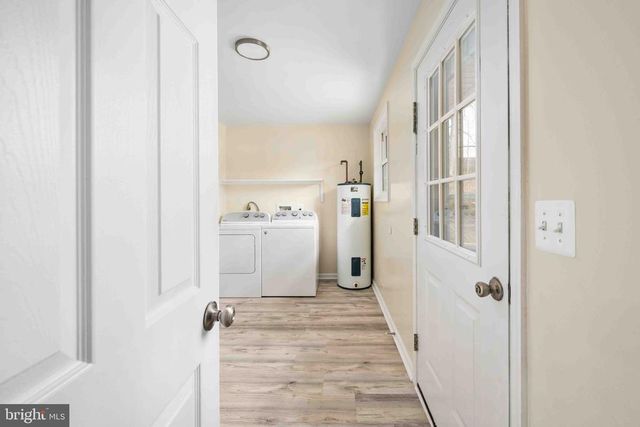 116 LAKEVIEW PKWY, Locust Grove, VA 22508