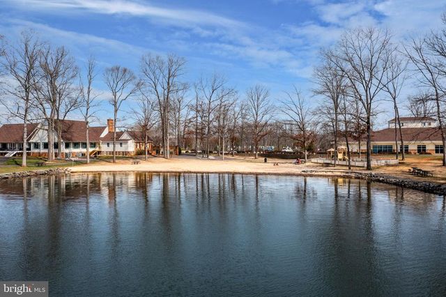 116 LAKEVIEW PKWY, Locust Grove, VA 22508