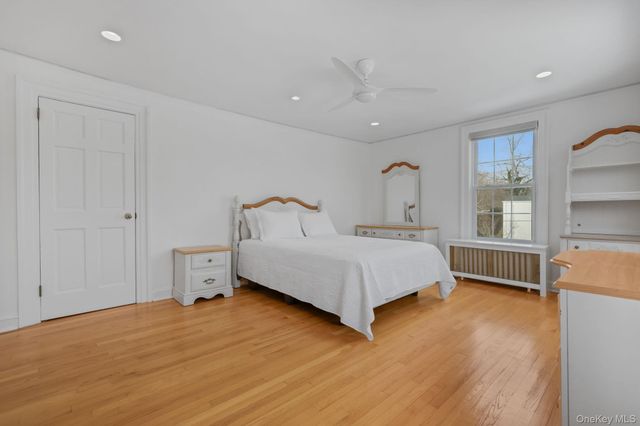 401 Heathcote Road, Scarsdale, NY 10583