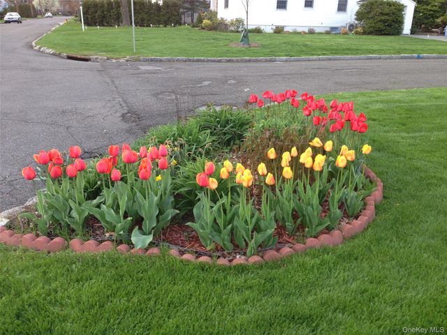 401 Heathcote Road, Scarsdale, NY 10583