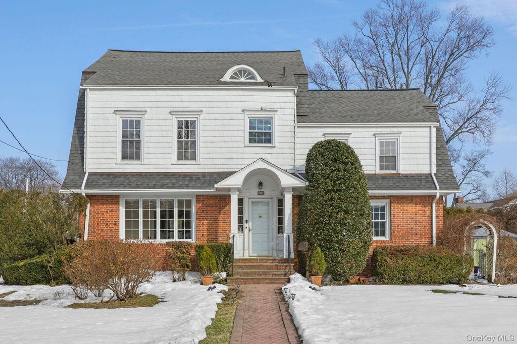 401 Heathcote Road, Scarsdale, NY 10583