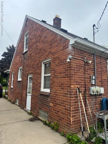 1110 Mayburn Street, Dearborn, MI 48128
