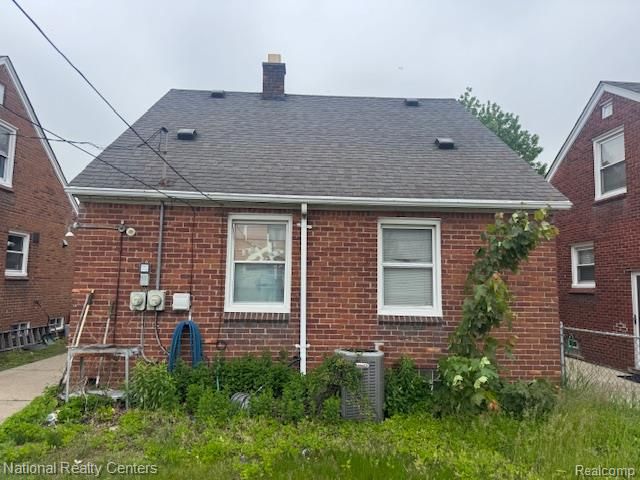 1110 Mayburn Street, Dearborn, MI 48128