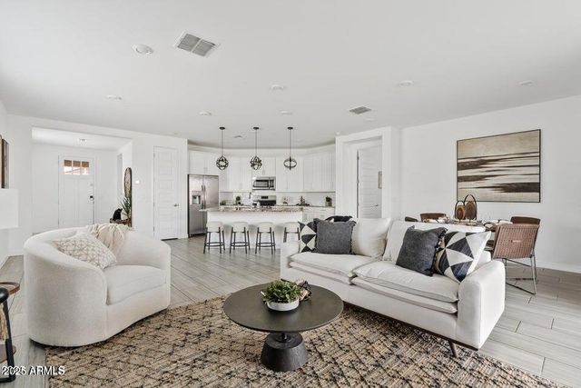 9854 E RED GIANT Drive, Mesa, AZ 85212