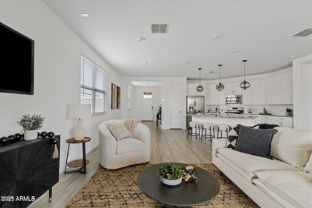 9854 E RED GIANT Drive, Mesa, AZ 85212