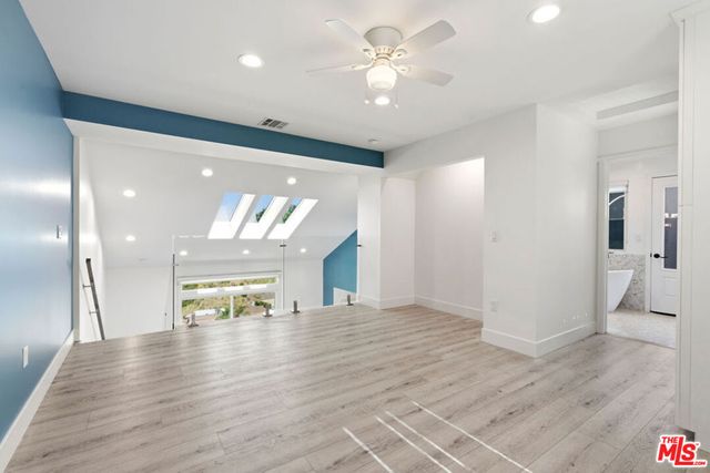 10321 Sala Place, Sun Valley, CA 91352