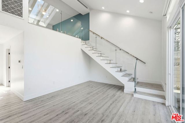 10321 Sala Place, Sun Valley, CA 91352