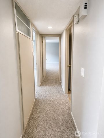 8224 59th Avenue E, Puyallup, WA 98371