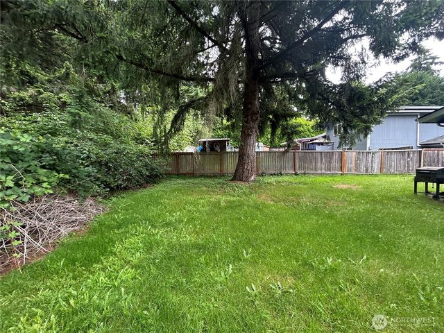 8224 59th Avenue E, Puyallup, WA 98371