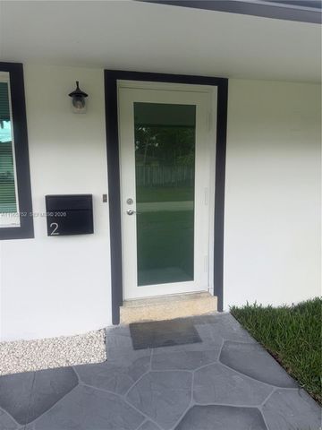 2308 NW 3rd Ave 2, Wilton Manors, FL 33311