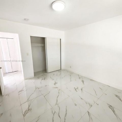 2308 NW 3rd Ave 2, Wilton Manors, FL 33311