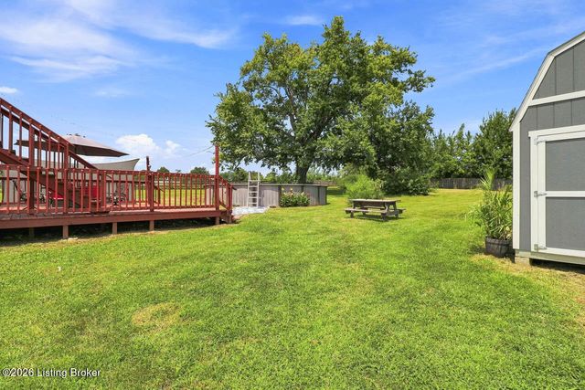 323 House Ln, Elizabethtown, KY 42701