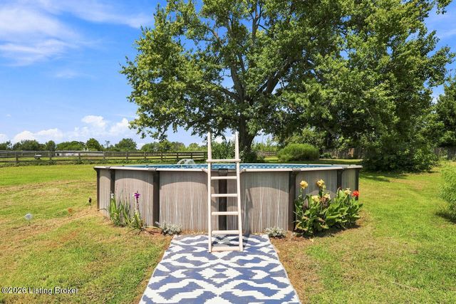 323 House Ln, Elizabethtown, KY 42701