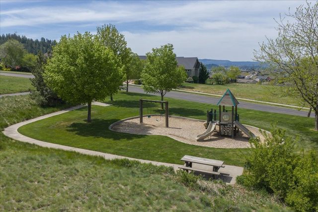 22150 E Bennett Ln, Liberty Lake, WA 99019
