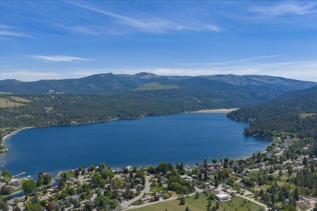 22150 E Bennett Ln, Liberty Lake, WA 99019
