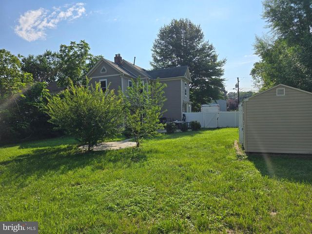 908 59TH, Fairmount Heights, MD 20743