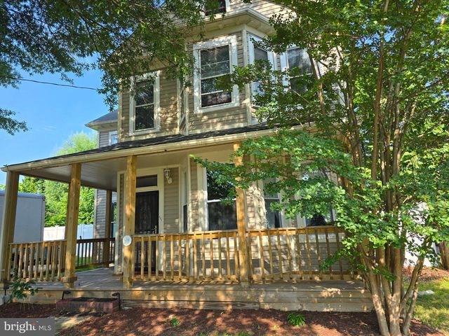 908 59TH, Fairmount Heights, MD 20743