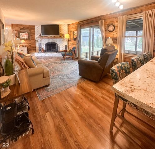 400 E Water Street, Pendleton, IN 46064