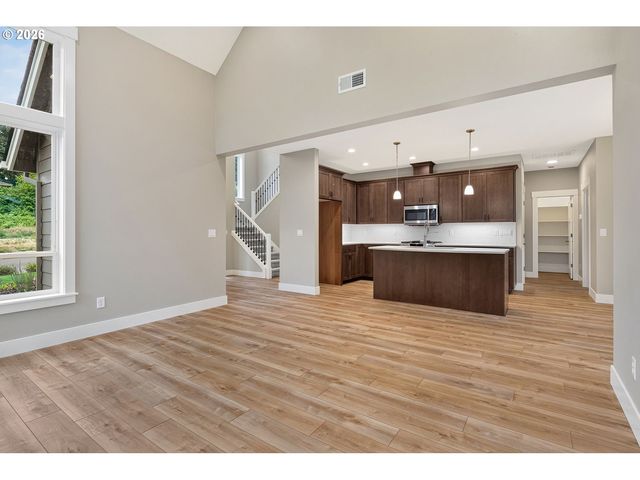 16031 Ne WASCO St, Portland, OR 97230