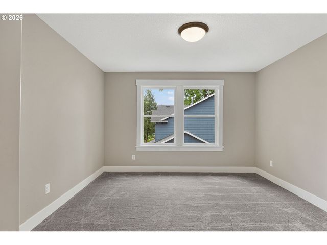 16031 Ne WASCO St, Portland, OR 97230