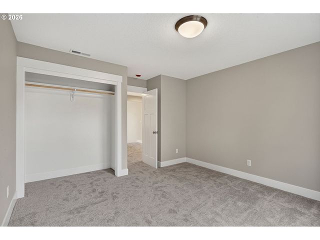 16031 Ne WASCO St, Portland, OR 97230