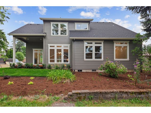 16031 Ne WASCO St, Portland, OR 97230