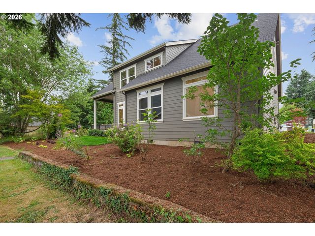 16031 Ne WASCO St, Portland, OR 97230