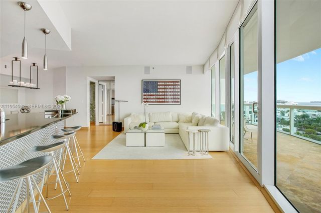 1000 S Pointe Dr 1007, Miami Beach, FL 33139