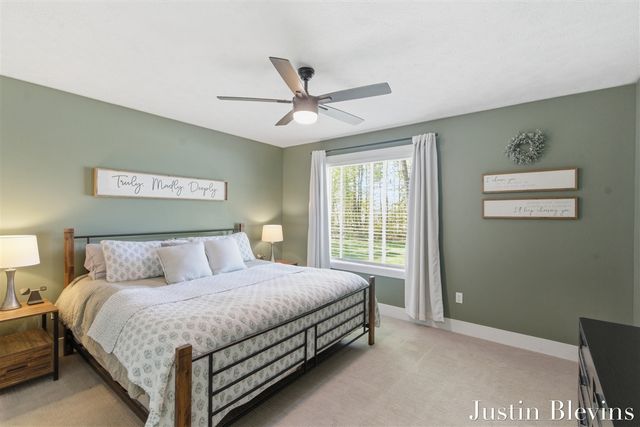 120 E 40th Street, Holland, MI 49423