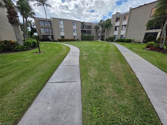 3655 Boca Ciega DR 204, Naples, FL 34112