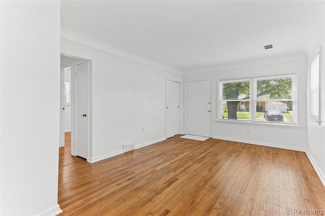 7173 Dudley Street, Taylor, MI 48180