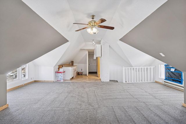 694 Central Avenue W, Saint Paul, MN 55104