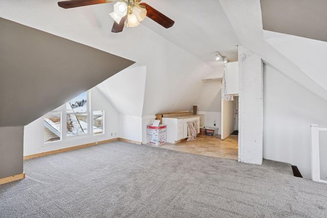 694 Central Avenue W, Saint Paul, MN 55104