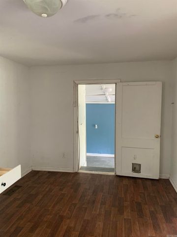 99 Water Street, North Little Rock, AR 72117