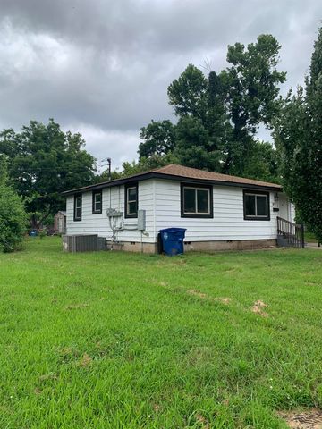 99 Water Street, North Little Rock, AR 72117