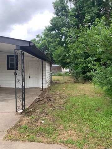 99 Water Street, North Little Rock, AR 72117