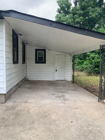 99 Water Street, North Little Rock, AR 72117