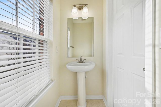 11712 Fiddlers Roof Lane, Charlotte, NC 28277