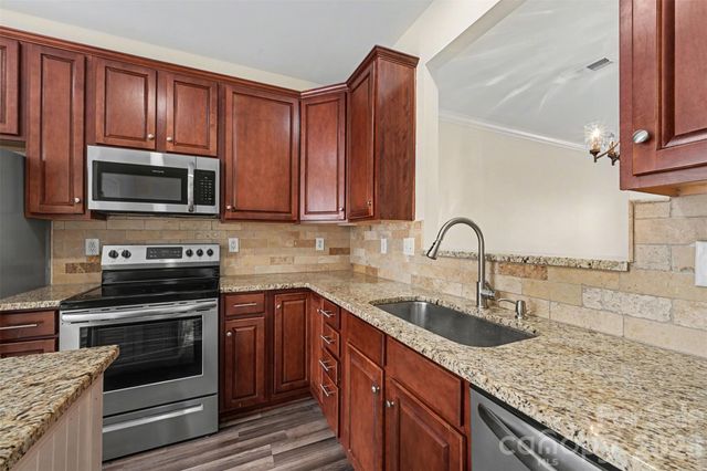 11712 Fiddlers Roof Lane, Charlotte, NC 28277