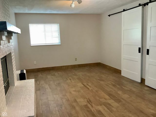 61 Meadow Creek Boulevard, Whiteland, IN 46184