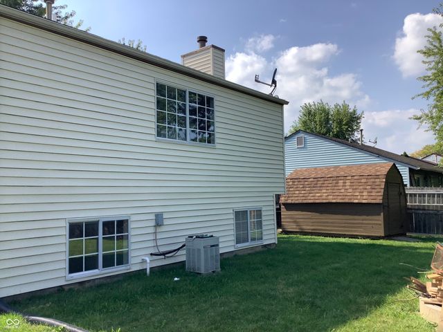 61 Meadow Creek Boulevard, Whiteland, IN 46184