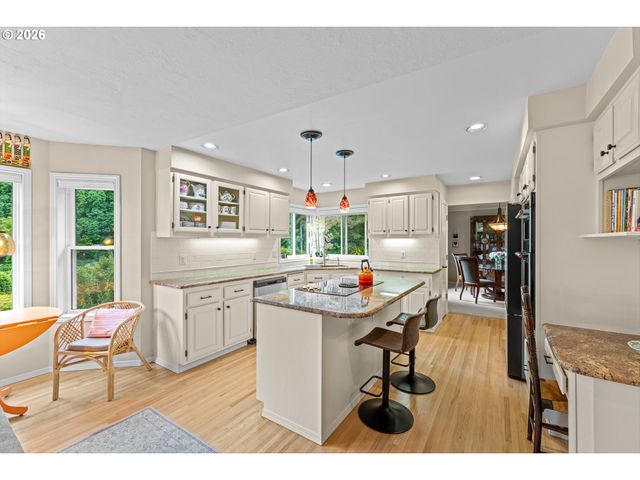 5386 Sw JOSHUA St, Tualatin, OR 97062