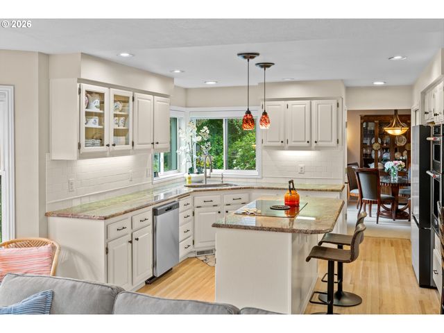 5386 Sw JOSHUA St, Tualatin, OR 97062