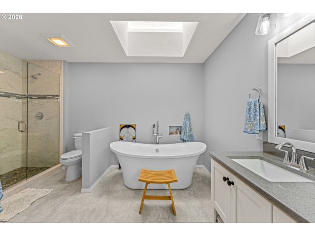 5386 Sw JOSHUA St, Tualatin, OR 97062