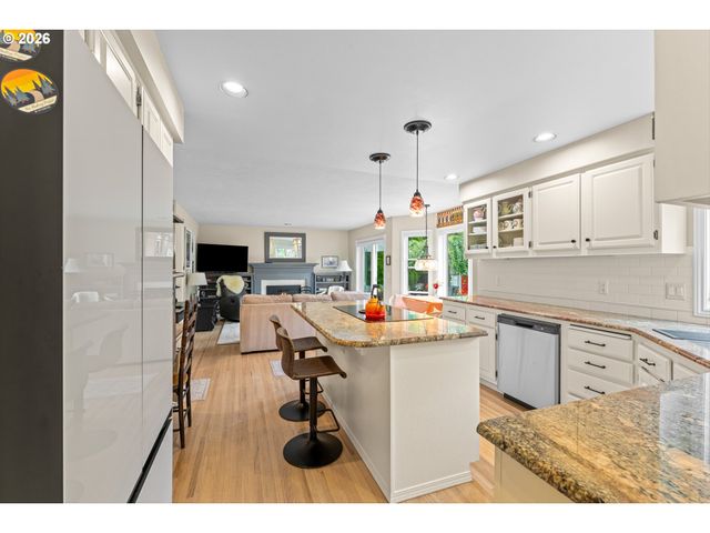 5386 Sw JOSHUA St, Tualatin, OR 97062