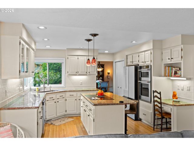 5386 Sw JOSHUA St, Tualatin, OR 97062