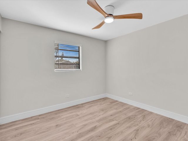 3870 SW 60th Avenue, Davie, FL 33314